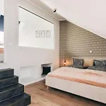 Tip! Toplage In Dresden! Moderne 100 Qm Für Familien Und Kleine Gruppen Apartment Dresden