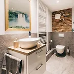 Tip! Toplage In Dresden! Moderne 100 Qm Fuer Familien Und Kleine Gruppen 德累斯顿
